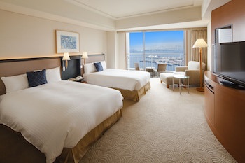 The Yokohama Bay Hotel Tokyu