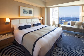 The Yokohama Bay Hotel Tokyu