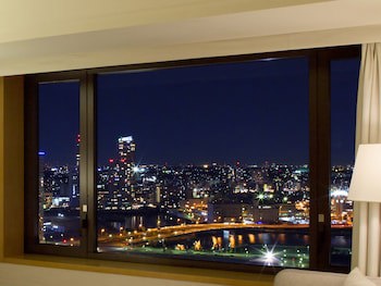 The Yokohama Bay Hotel Tokyu
