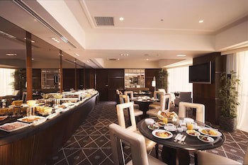 The Yokohama Bay Hotel Tokyu