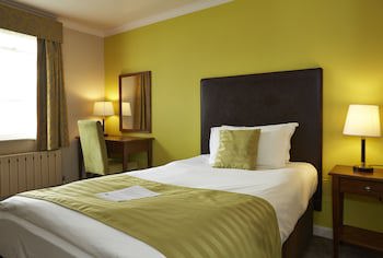 Red Lion Hotel By Greene King Inns