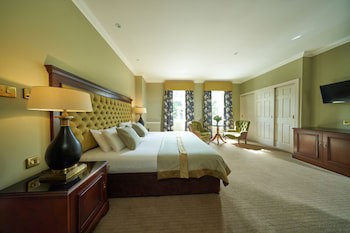 Golf View Hotel & Spa