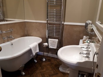 Coul House Hotel