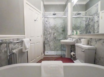 Coul House Hotel