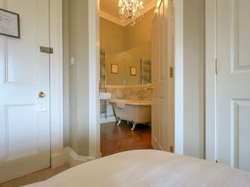 Coul House Hotel