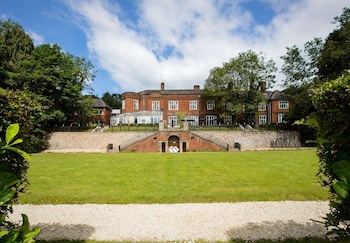 Southcrest Manor Hotel, Bw Signature Collection