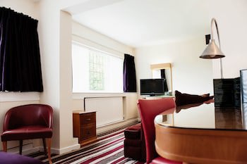 Southcrest Manor Hotel, Bw Signature Collection