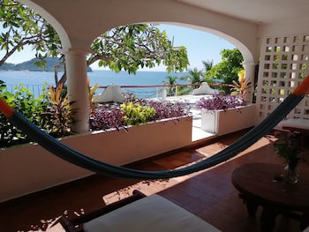 Catalina Beach Resort