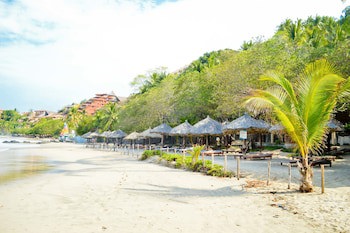 Catalina Beach Resort