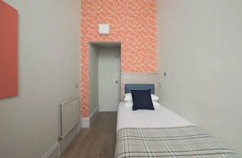 Cairn Hotel