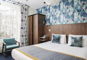 Cairn Hotel