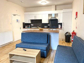 Cairn Hotel