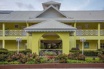 Bay Gardens Hotel