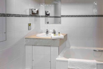 Best Western Heath Court Hotel
