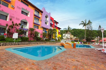 Decameron Los Cocos Guayabitos, Ramada All-Inclusive Resort