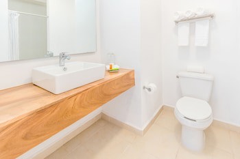 Decameron Los Cocos Guayabitos, Ramada All-Inclusive Resort