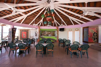Decameron Los Cocos Guayabitos, Ramada All-Inclusive Resort