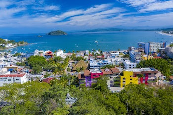 Decameron Los Cocos Guayabitos, Ramada All-Inclusive Resort