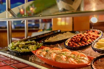 Decameron Los Cocos Guayabitos, Ramada All-Inclusive Resort