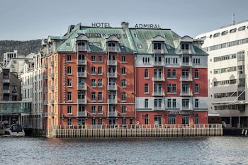 Clarion Hotel Admiral