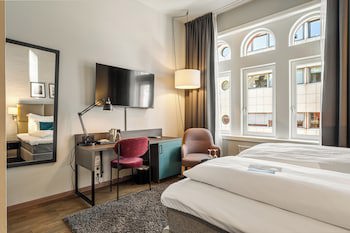 Clarion Hotel Admiral