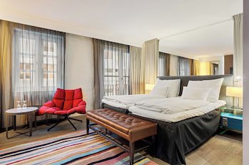 Clarion Hotel Admiral