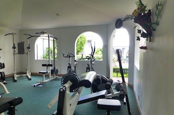 Santo Tomas Hotel