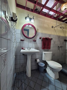 Santo Tomas Hotel