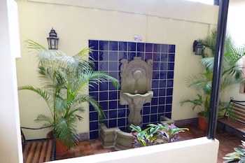 Santo Tomas Hotel