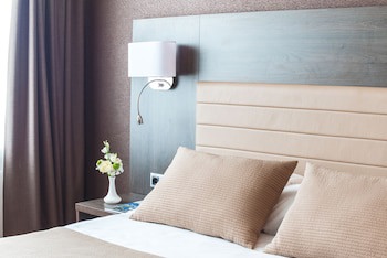Premier Hotel Rus