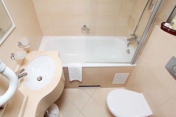 Premier Hotel Rus
