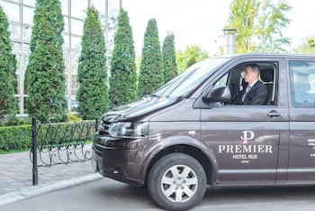 Premier Hotel Rus