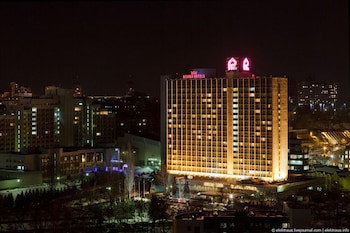 Premier Hotel Rus