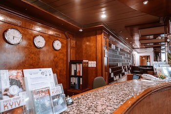 Premier Hotel Rus