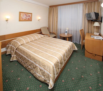 Premier Hotel Rus