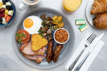 Holiday Inn London Gatwick - Worth, An Ihg Hotel
