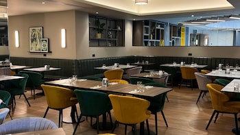 Holiday Inn London Gatwick - Worth, An Ihg Hotel