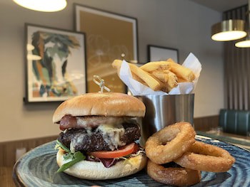Holiday Inn London Gatwick - Worth, An Ihg Hotel