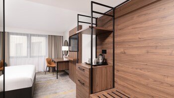 Holiday Inn London Gatwick - Worth, An Ihg Hotel
