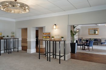 Delta Hotels By Marriott St. Pierre Country Club