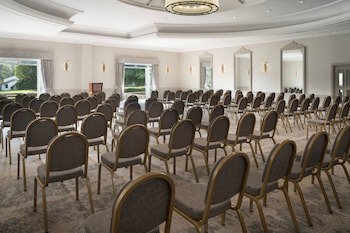 Delta Hotels By Marriott St. Pierre Country Club