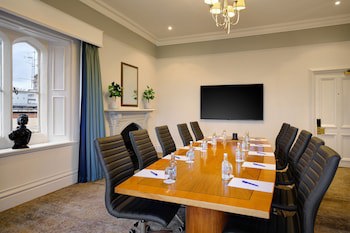 Delta Hotels By Marriott St. Pierre Country Club