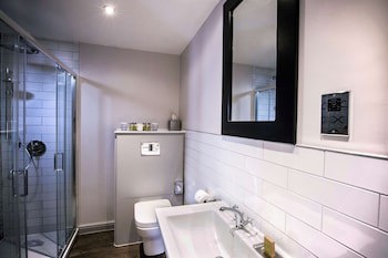 Doubletree By Hilton Cheltenham-Cotswolds