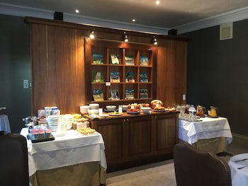 Royal Golf Hotel