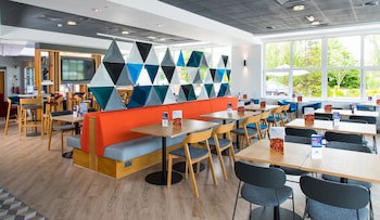 Holiday Inn Express Burton Upon Trent, An Ihg Hotel