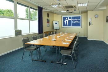 Holiday Inn Express Burton Upon Trent, An Ihg Hotel