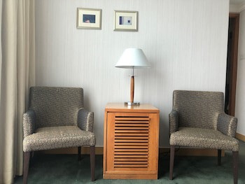 Bishop Lei International House