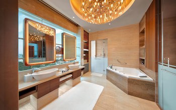 Sunway Resort Hotel