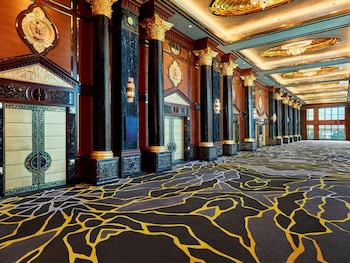 Sunway Resort Hotel
