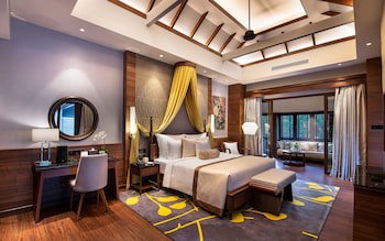Sunway Resort Hotel